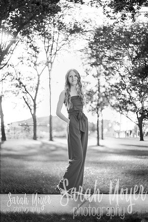 Kate - 2025 Senior-41-Share