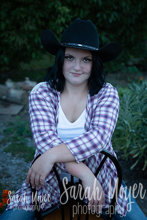 Montana 2025 Senior-37-Share