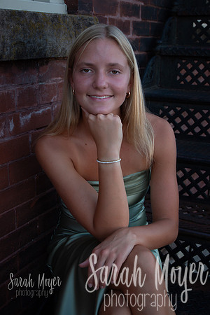 Madi 2025 Senior - Share-64