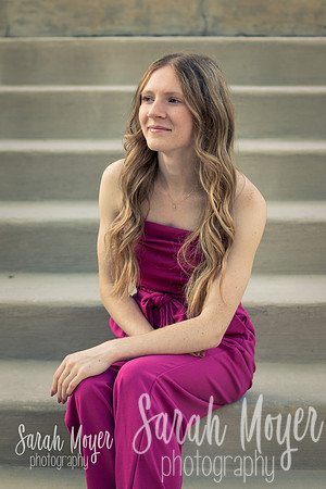 Kate - 2025 Senior-24-Share